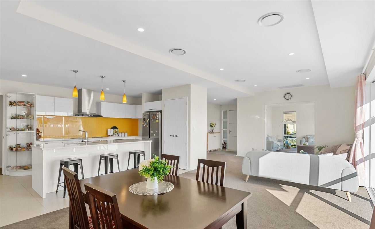 10 Edwin Ebbett Place, Wigram, Christchurch - Carousel 1