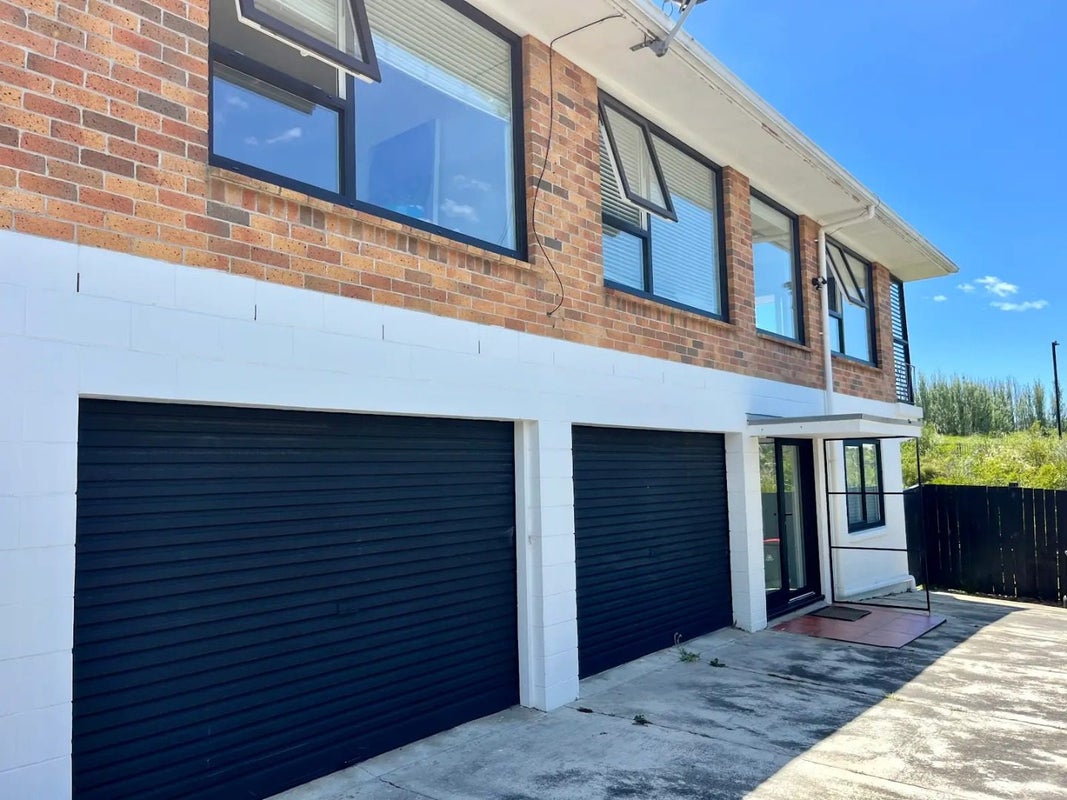 2/30 Felton Mathew Avenue, St Johns, Auckland - Carousel 1