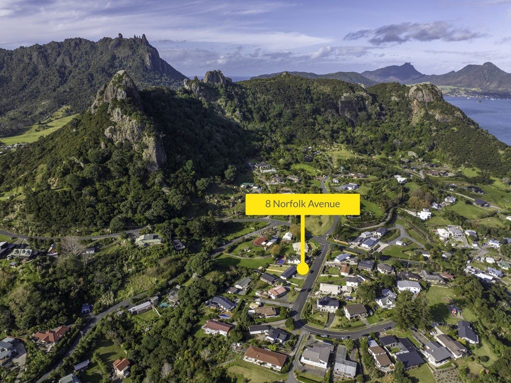 8 Norfolk Avenue, Whangarei Heads - Carousel 2