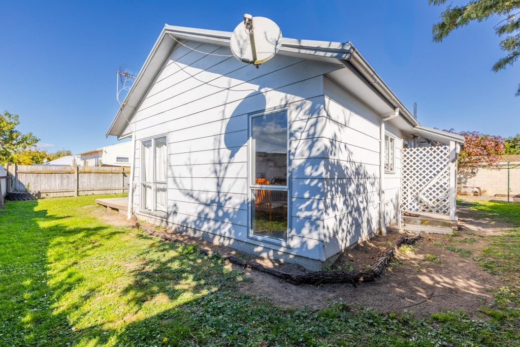 69C Riverbend RD, ONEKAWA, NAPIER - Carousel 1