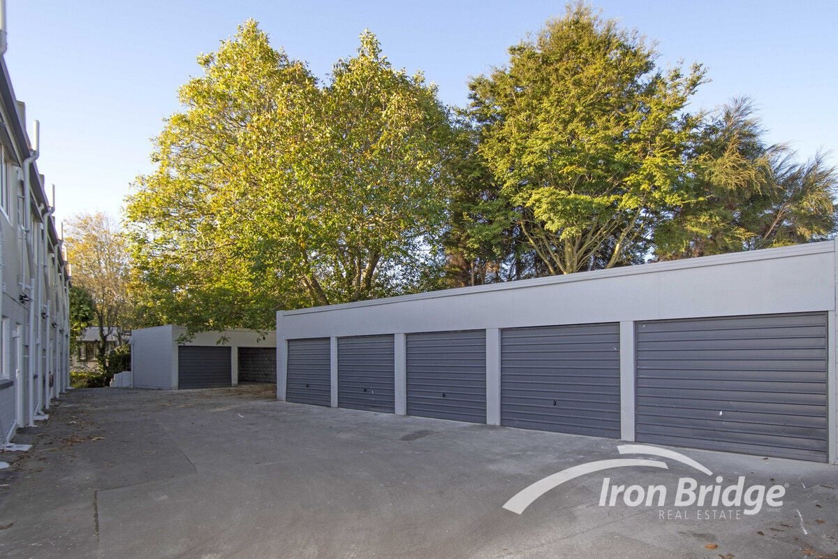 44 Collins Street, Addington, Christchurch - Carousel 12