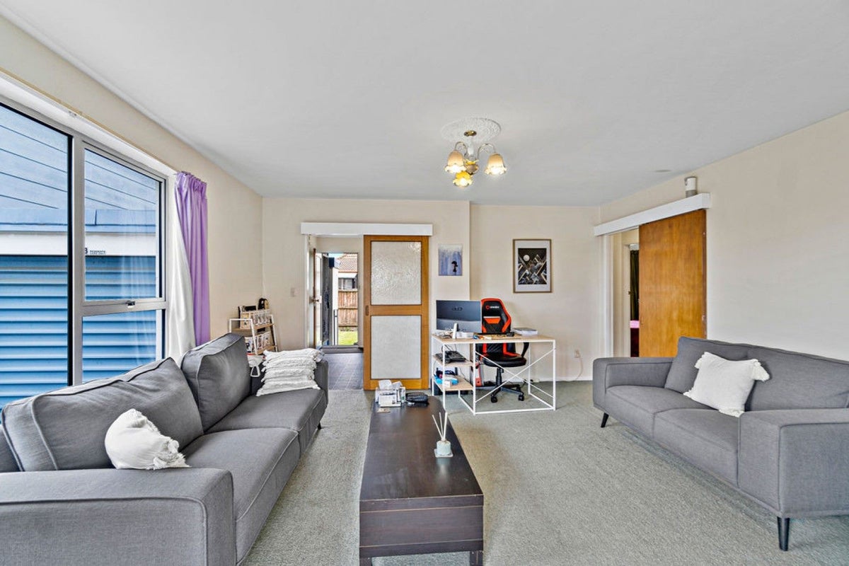 3/82 Brynley Street, Hornby, Christchurch - Carousel 1