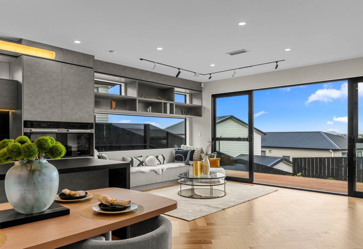 5 Pakirikiri Street, Long Bay, Auckland - Carousel 1