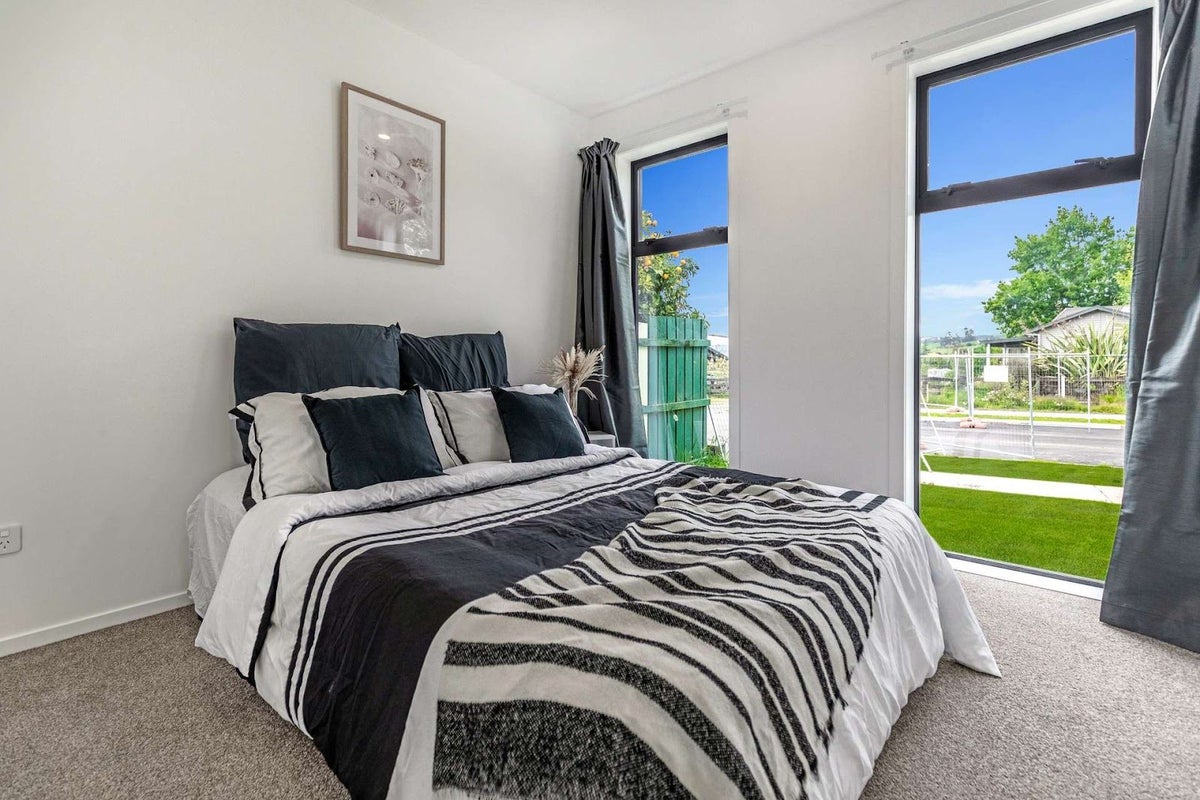 27B Diamond Street, Pukehangi, Rotorua - Carousel 1