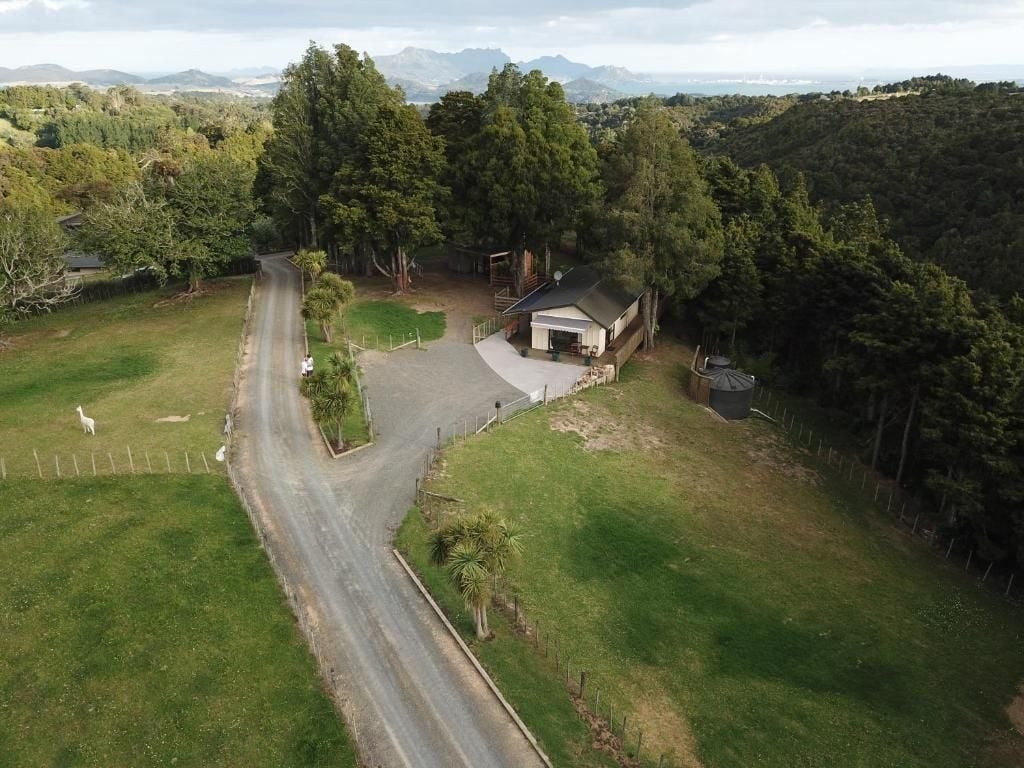 134 Kohinui Road, Onerahi - Carousel 1
