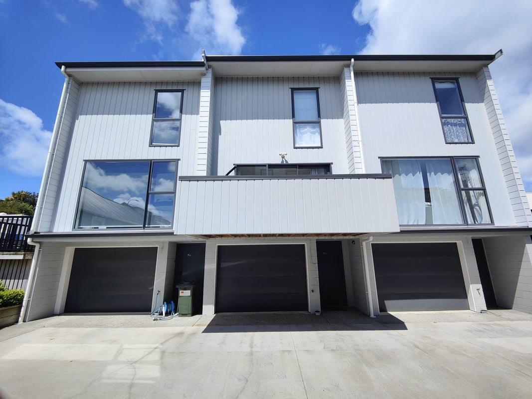 77B Herald Street, Berhampore, Wellington - Carousel 1