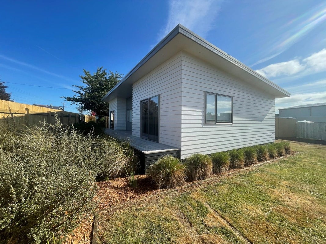 17 Brown Street, Inglewood, Inglewood - Carousel 2