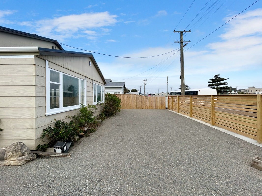 145 Seabury Avenue, Foxton Beach, Foxton - Carousel 11