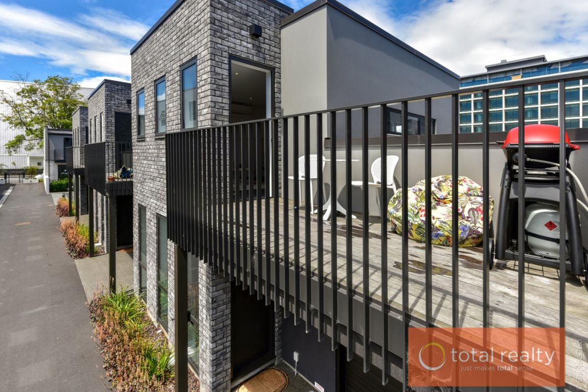 2/212 Hereford Street, Christchurch Central, Christchurch - Carousel 2
