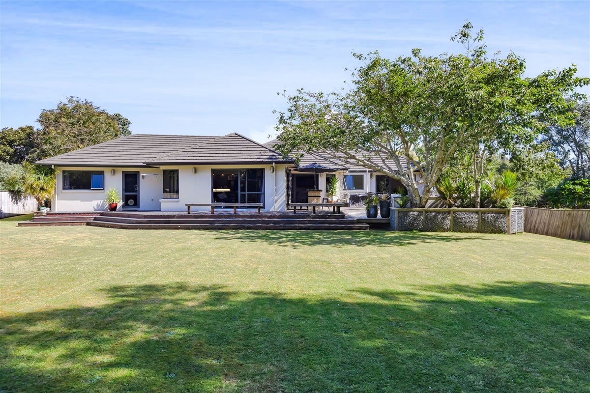 86B Barrett Road, Whalers Gate, New Plymouth - Carousel 1