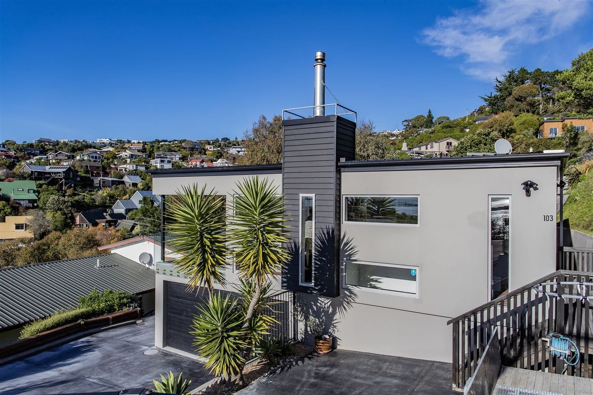 103 Mount Pleasant Road, Mount Pleasant, Christchurch - Carousel 1