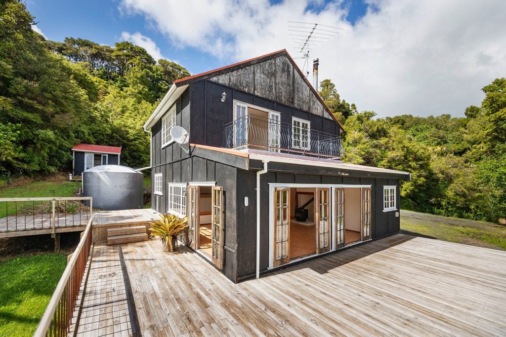 3 Schollum Access Road, Pohuehue, Warkworth - Carousel 1