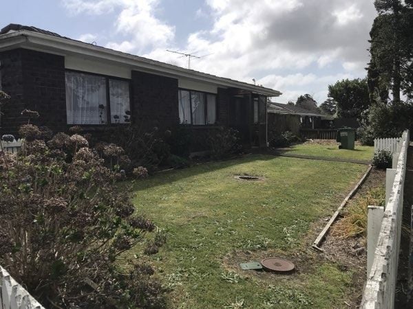 10A Sharivari Place, Conifer Grove, Takanini - Carousel 2