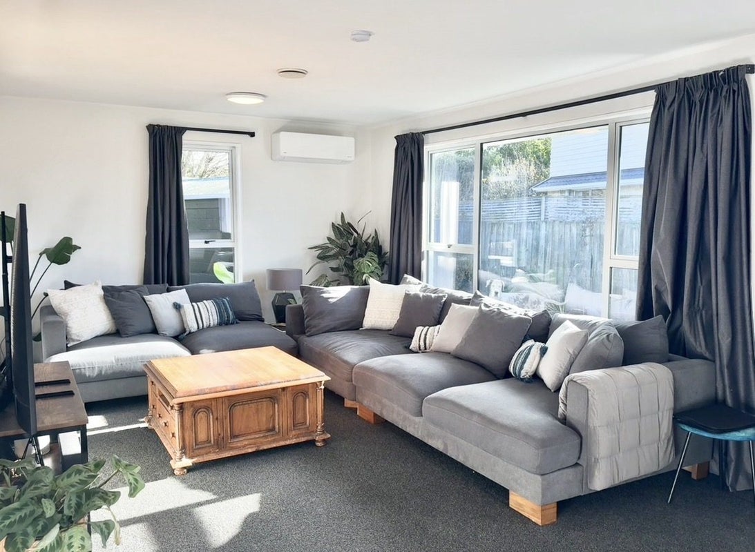 23 Seafield Place, South New Brighton, Christchurch - Carousel 1
