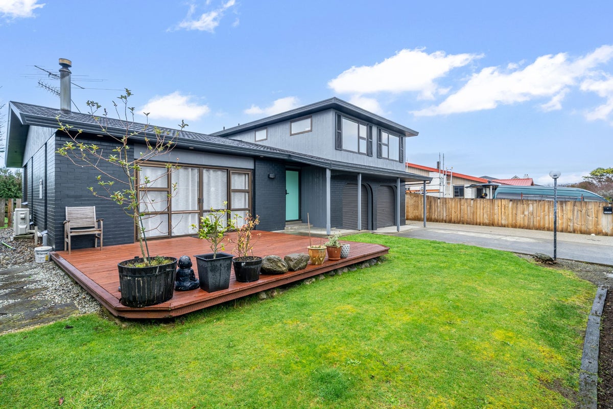 79 Terrace Street, Rosedale, Invercargill, Southland - Carousel 1
