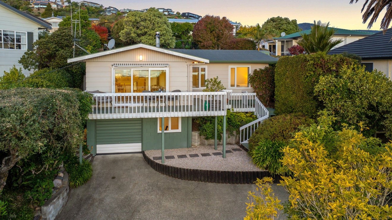 75 Chamberlain Street, Tahunanui, Nelson - Carousel 1