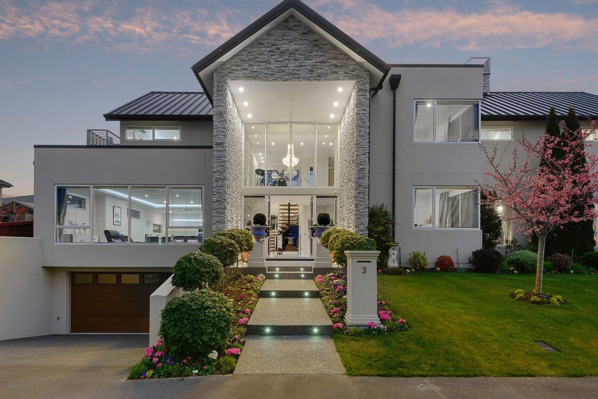 3 Watermill Boulevard, Northwood, Christchurch - Carousel 1
