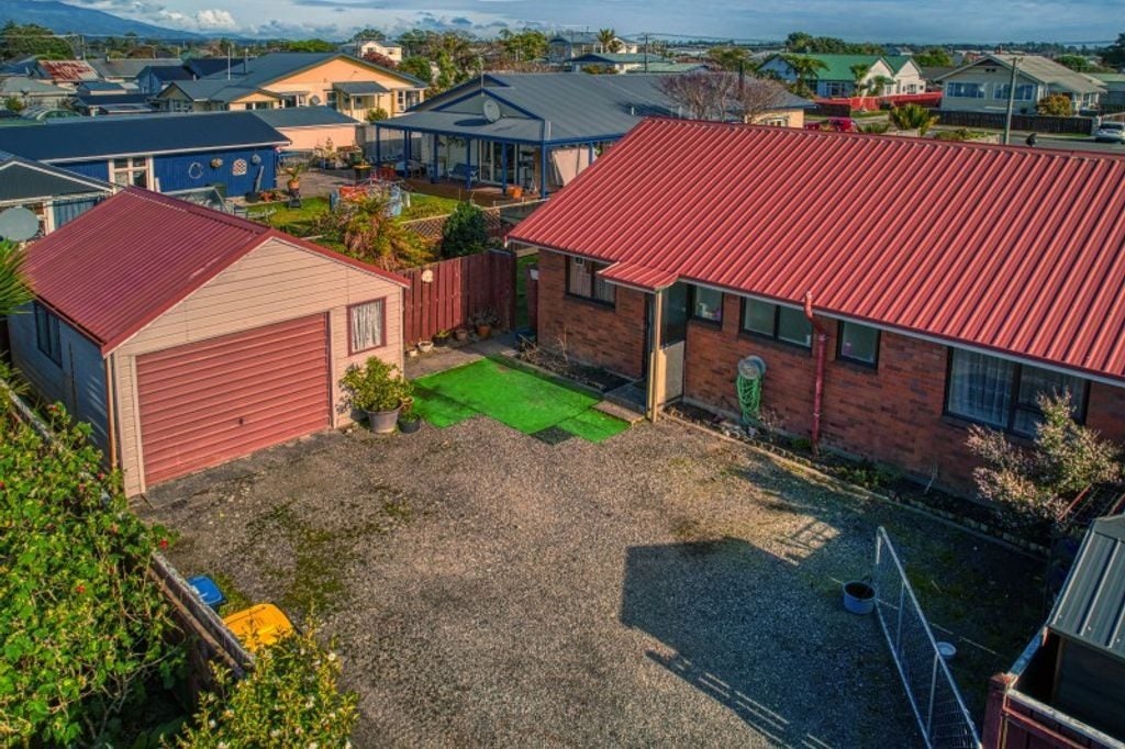 46A Cobden Street, Westport, Westport - Carousel 1