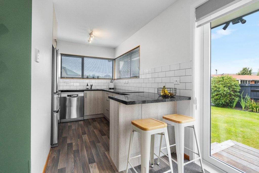 1/45 Arran Crescent, Woolston, Christchurch - Carousel 2