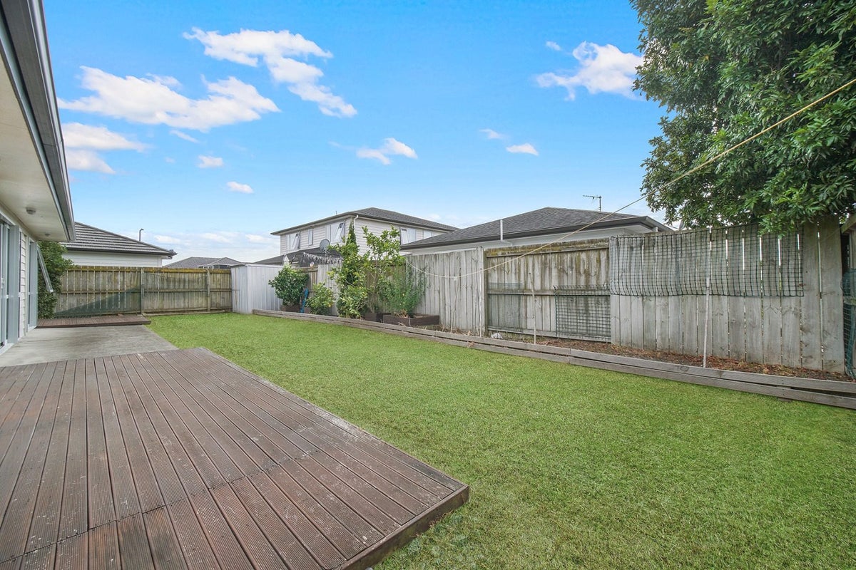 4 Kaki Lane, Takanini, Auckland - Carousel 20