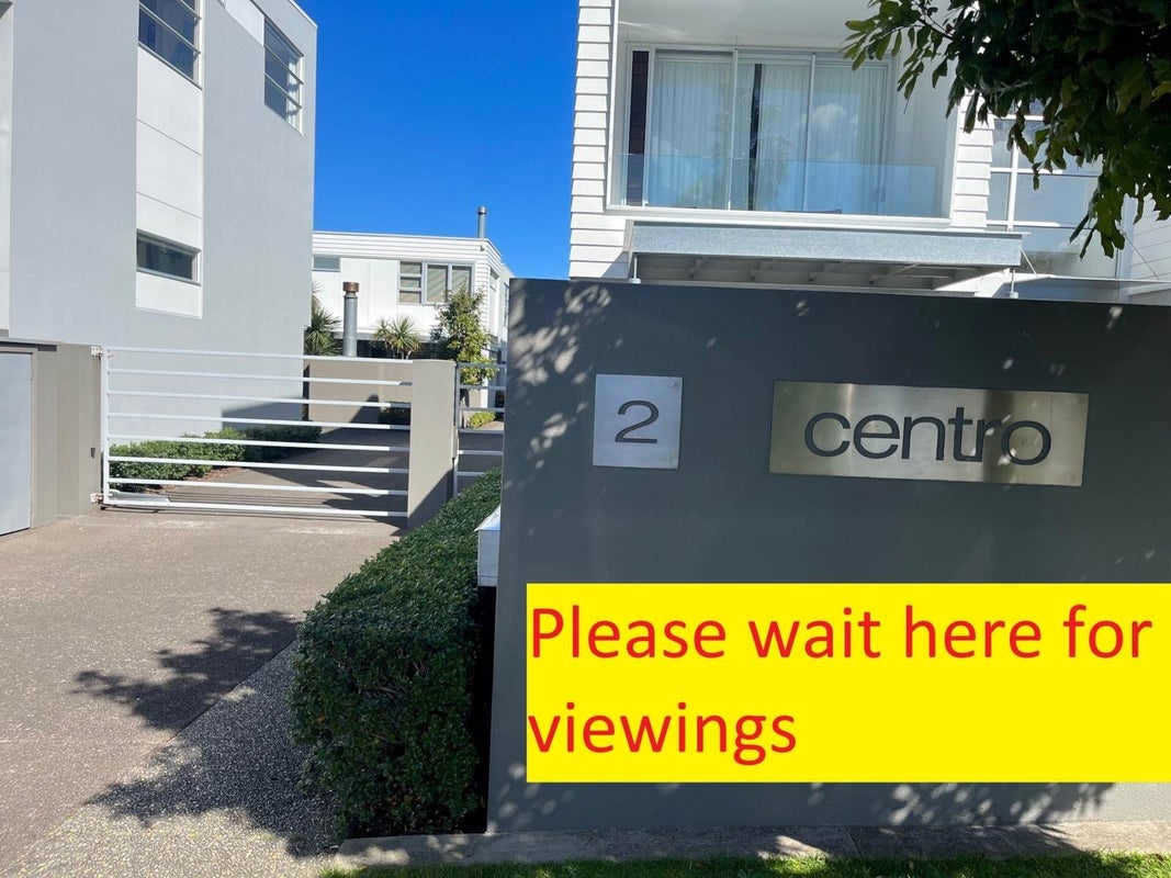 11/2 Campbell Road, Takapuna, Auckland - Carousel 2