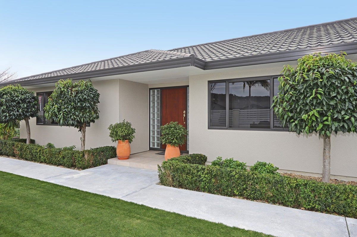 9 Pinotage Drive, Greenmeadows, Napier - Carousel 2