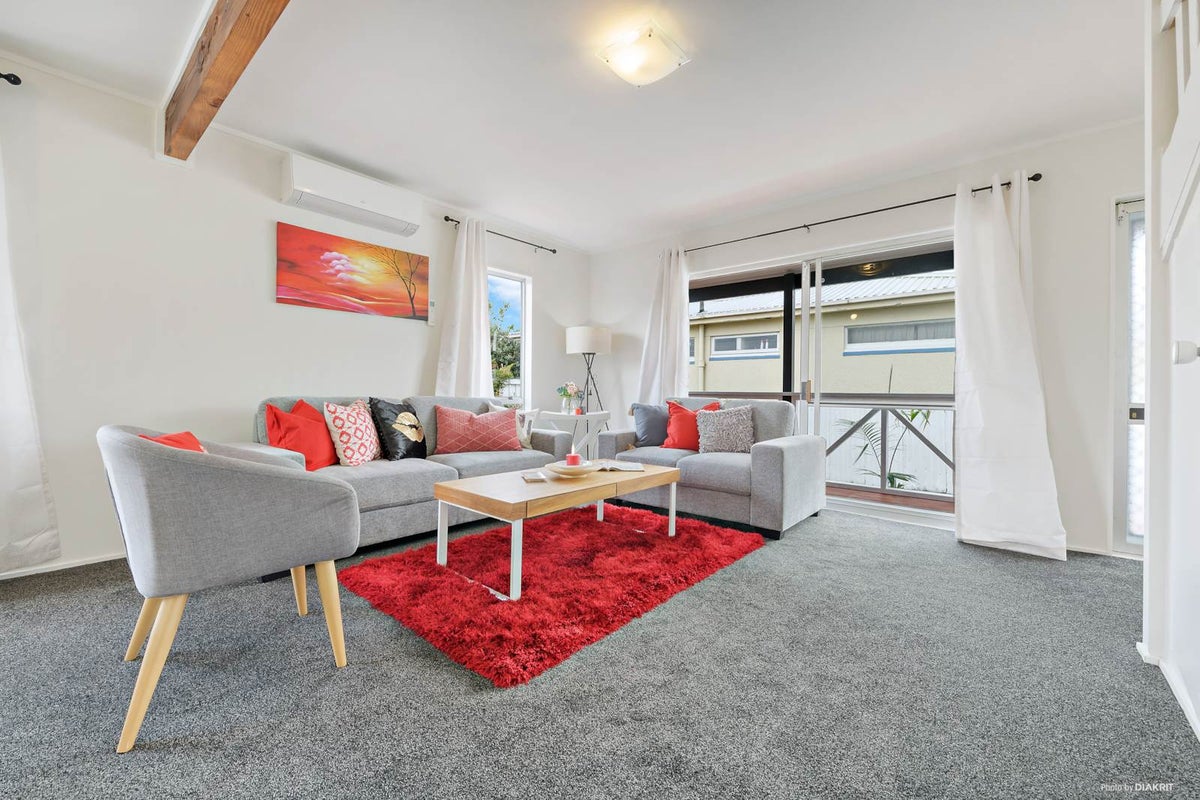 1/42 Orams Road, Hillpark, Auckland - Carousel 2