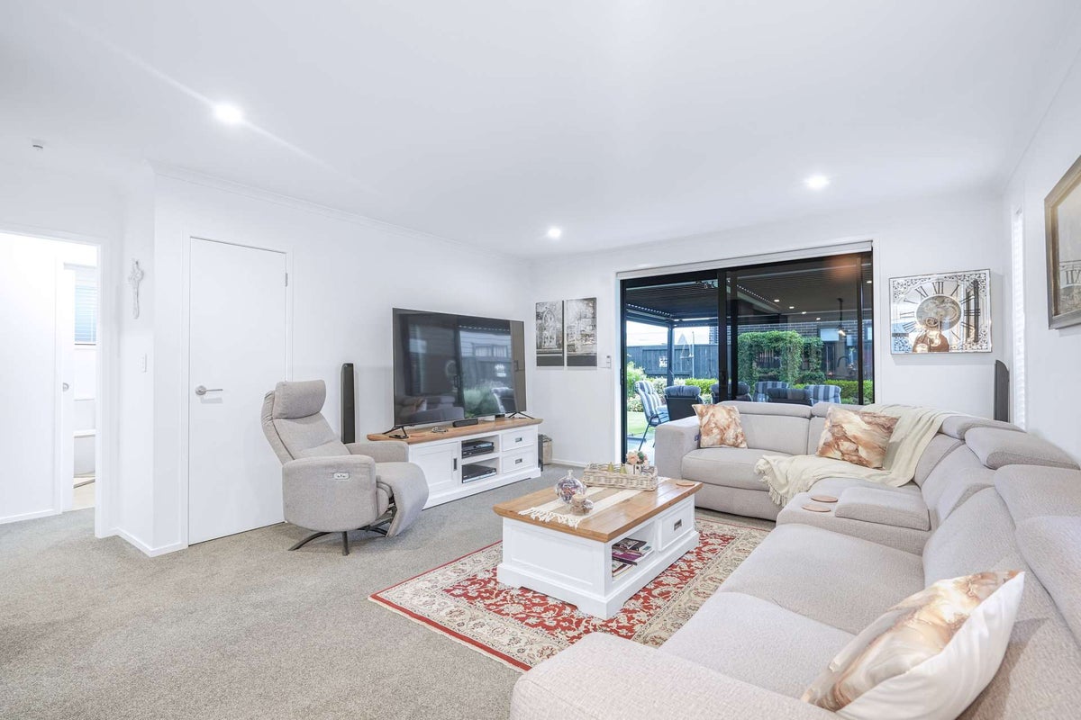 5 Guillaume Street, Chartwell, Hamilton - Carousel 2
