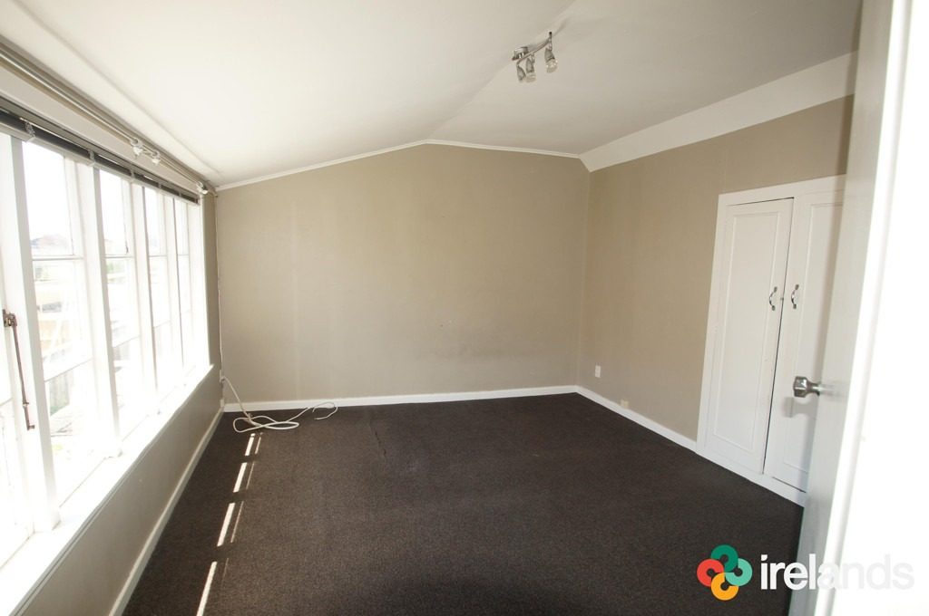 2/94 Springfield Road, St Albans, Christchurch - Carousel 7