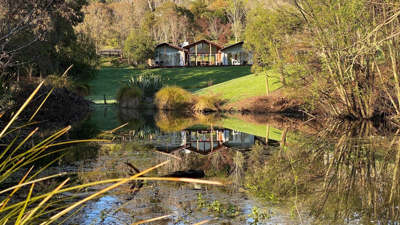 19 Endsleigh Drive, Havelock North, Hastings - Carousel 2