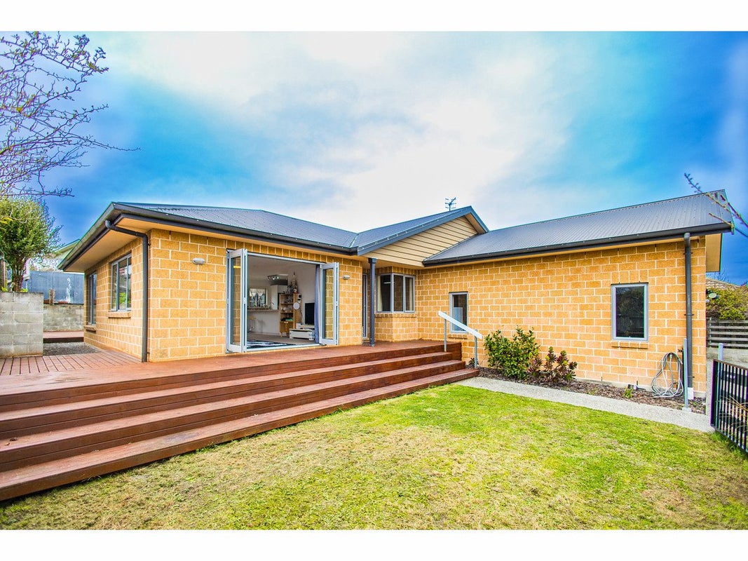 6 Lachlan Place, Marchwiel, Timaru - Carousel 1