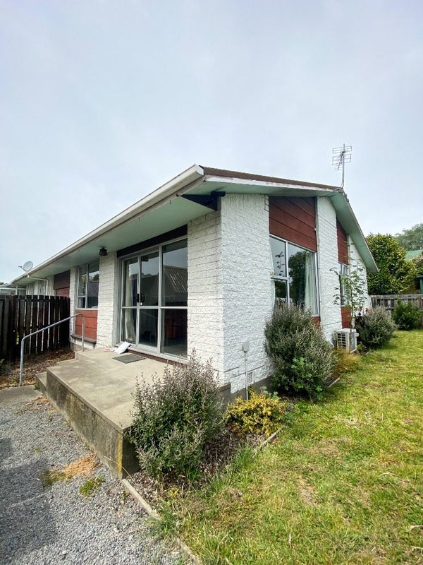 1/12 Cecil Place, Waltham, Christchurch - Carousel 1