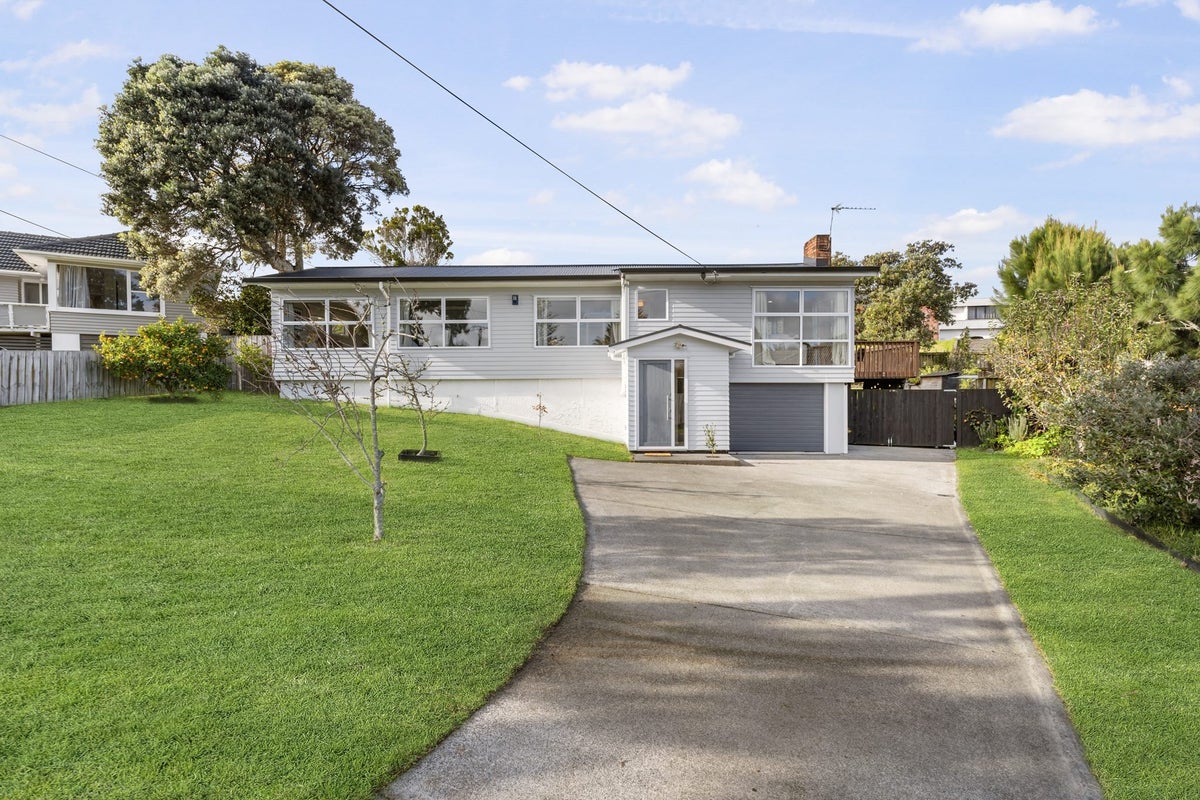 6 Mackwood Place, Birkdale, Auckland - Carousel 1