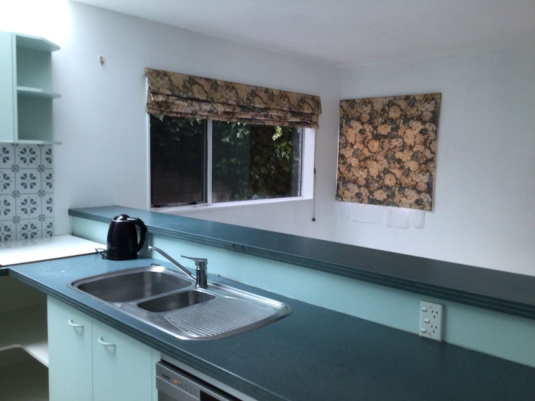 1A Ferryhill Road, Epsom, Auckland - Carousel 19