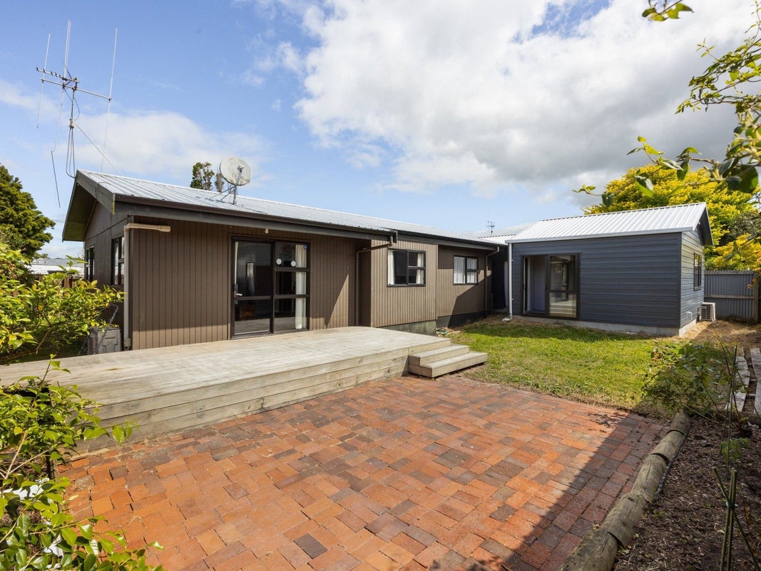 6B Norman Street, Nawton, Hamilton - Carousel 1