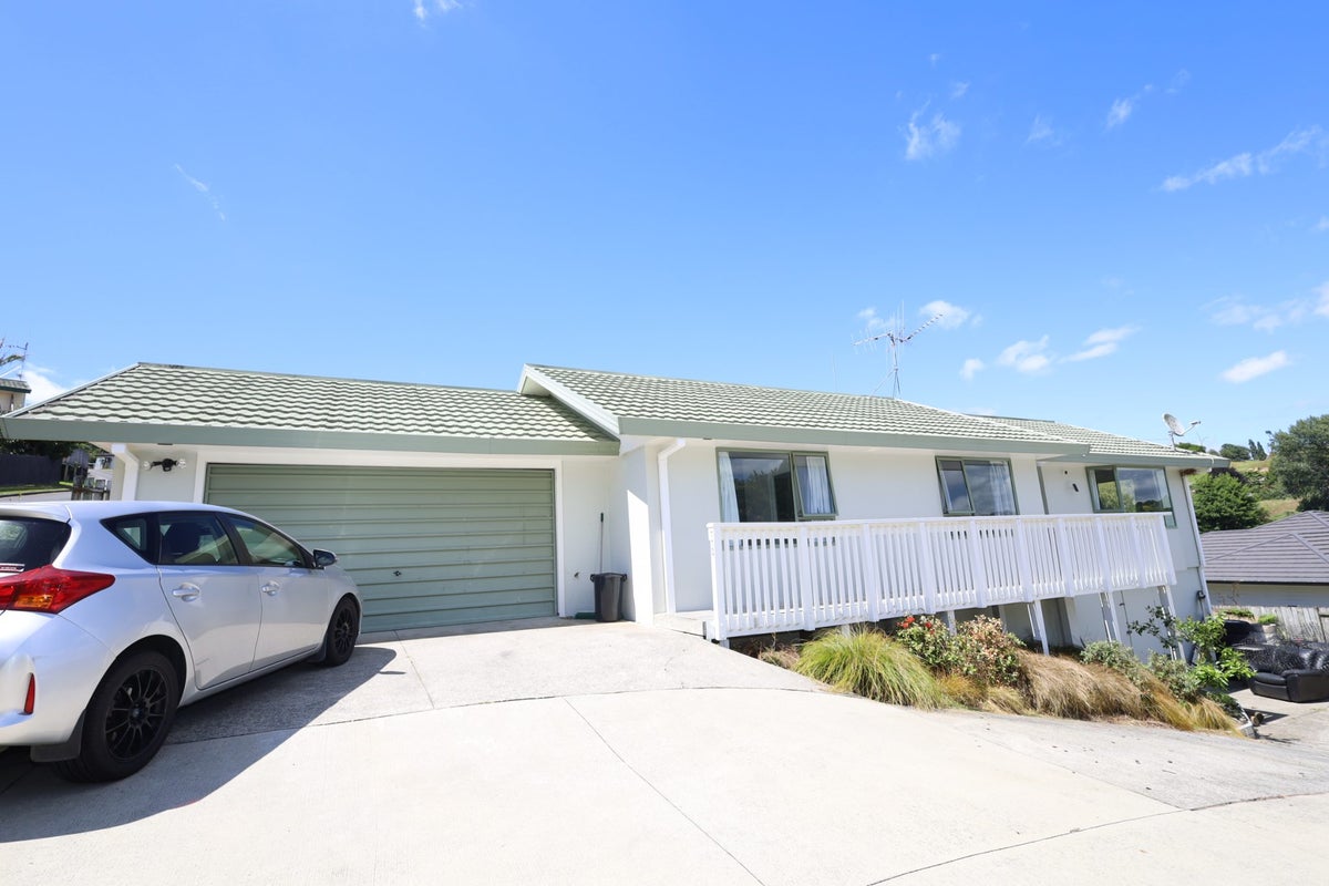 110 Marshall Avenue, Greerton, Tauranga - Carousel 1