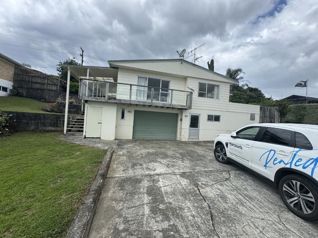 59A Weir Crescent, Onerahi, Whangarei - Carousel 1