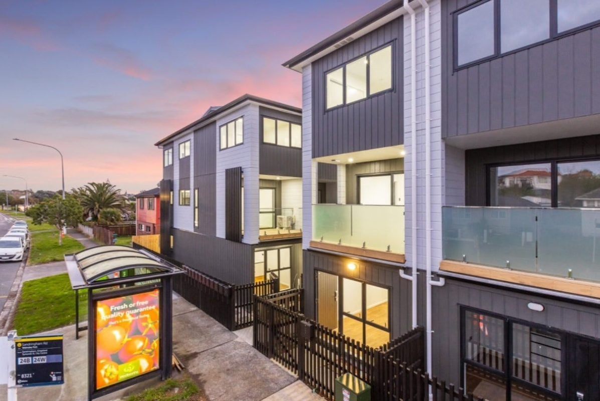 11/717 Sandringham Road Extension, Wesley, Auckland - Carousel 1