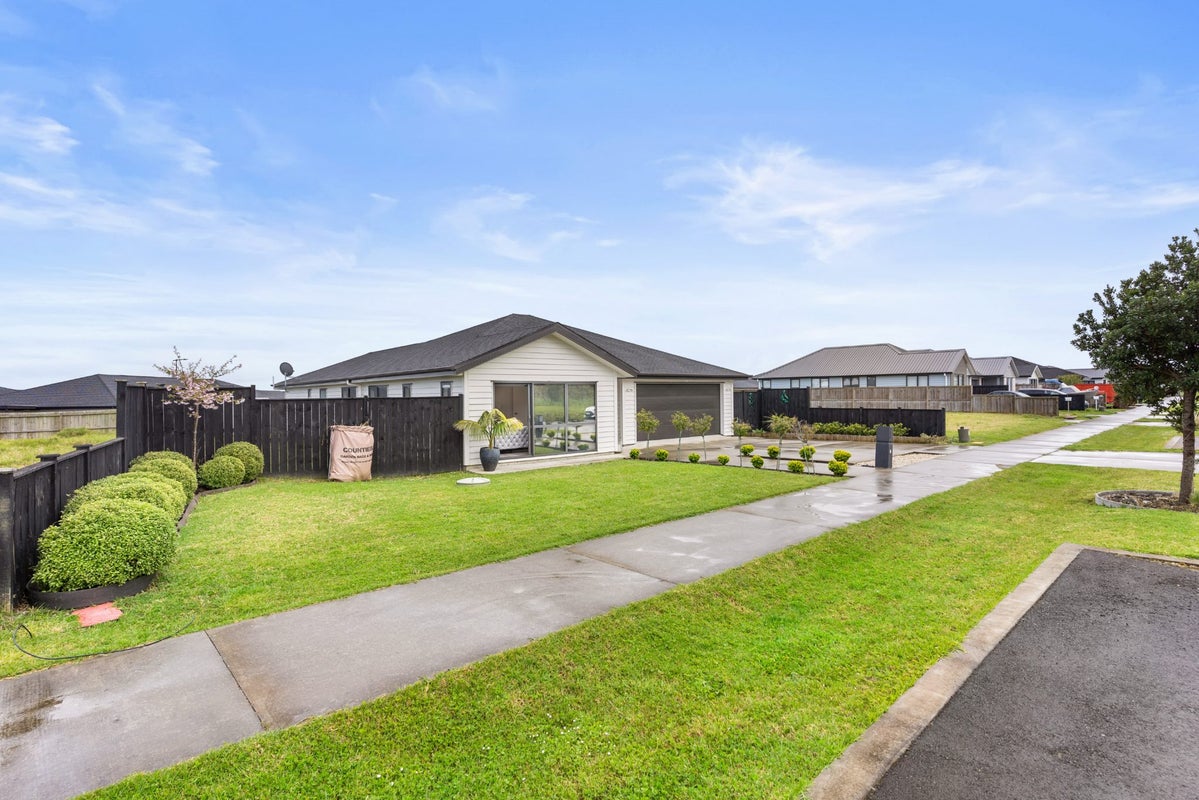 83 MCLARIN RD, Glenbrook, Glenbrook - Carousel 2