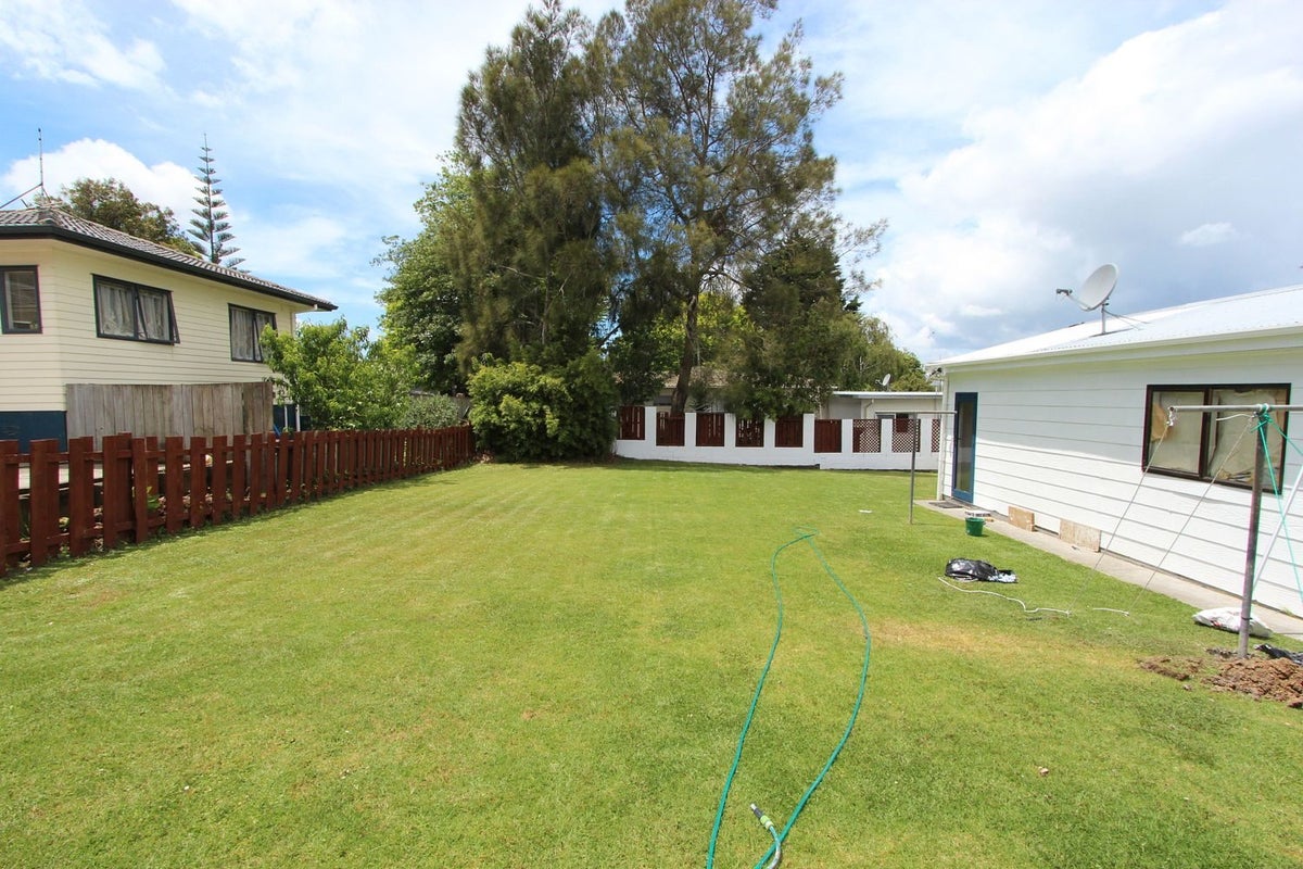 3 Rimu Road, Manurewa, Auckland - Carousel 2