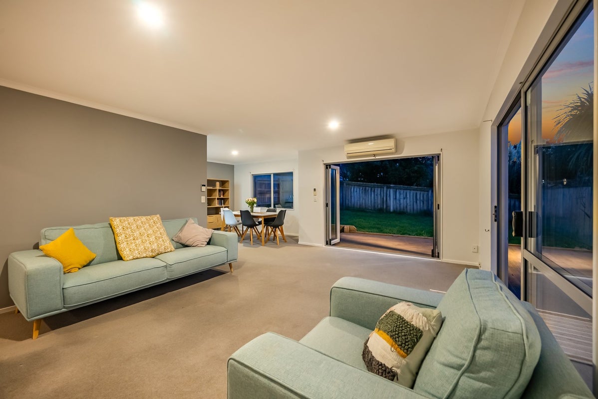 115A Dimock Street, Titahi Bay, Porirua - Carousel 2