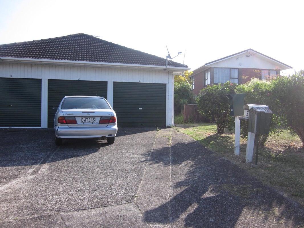 1/93 Carlton Street, Hillsborough, Auckland - Carousel 1