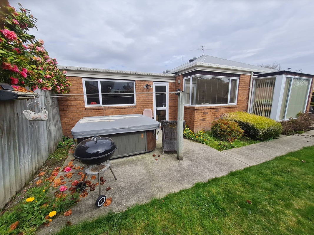 2/162 North Parade, Richmond, Christchurch - Carousel 21