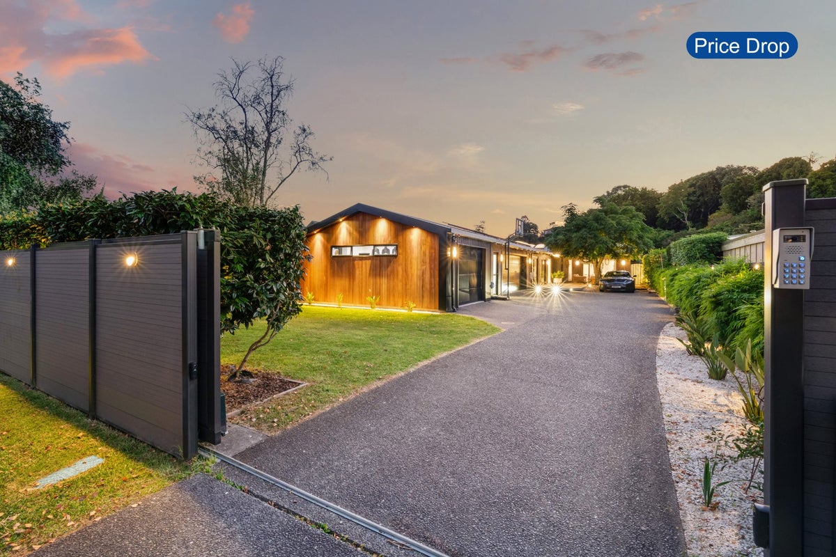 18 Glengarry Avenue, Manly, Whangaparaoa - Carousel 1