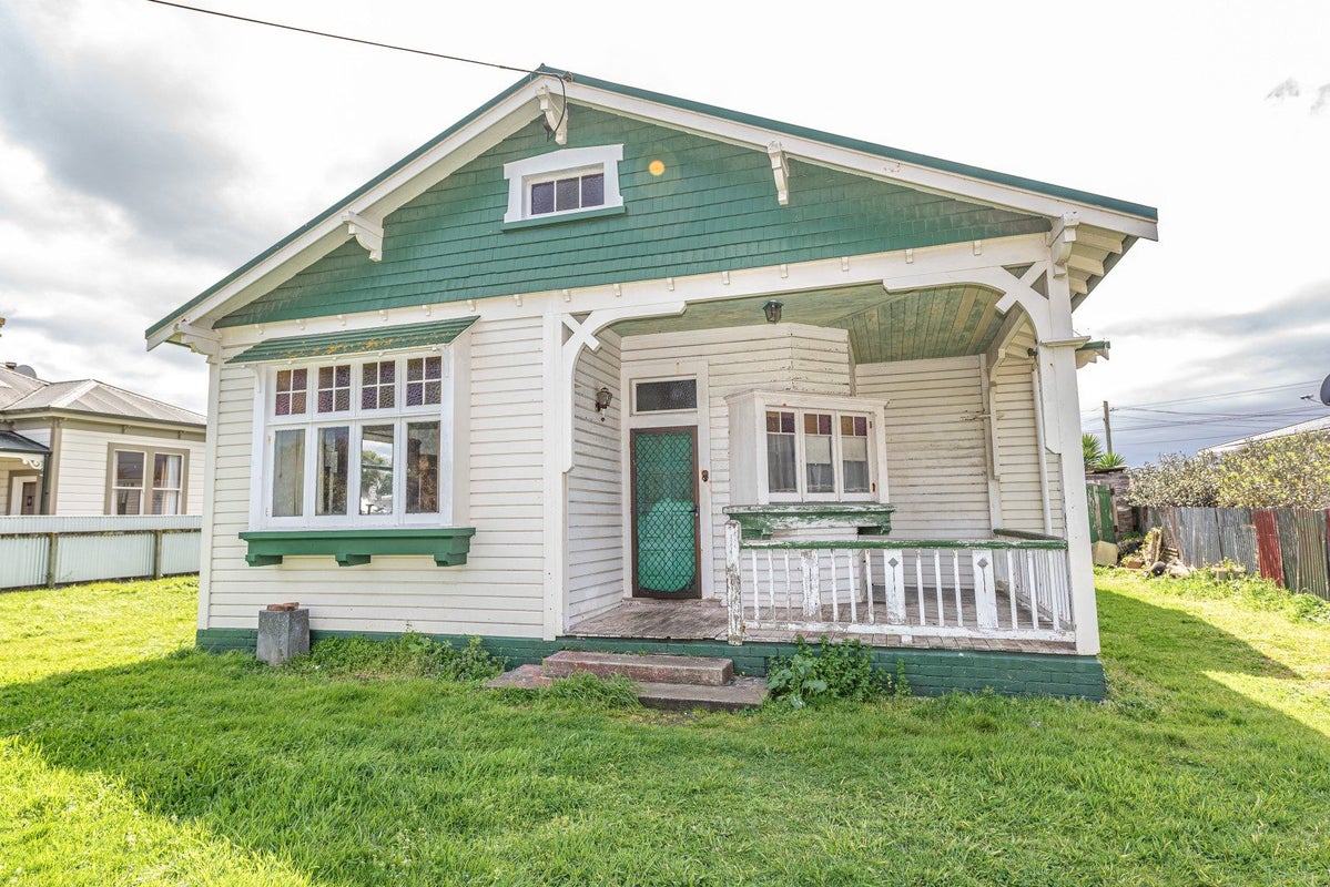184 Heads Road, Gonville, Whanganui - Carousel 1
