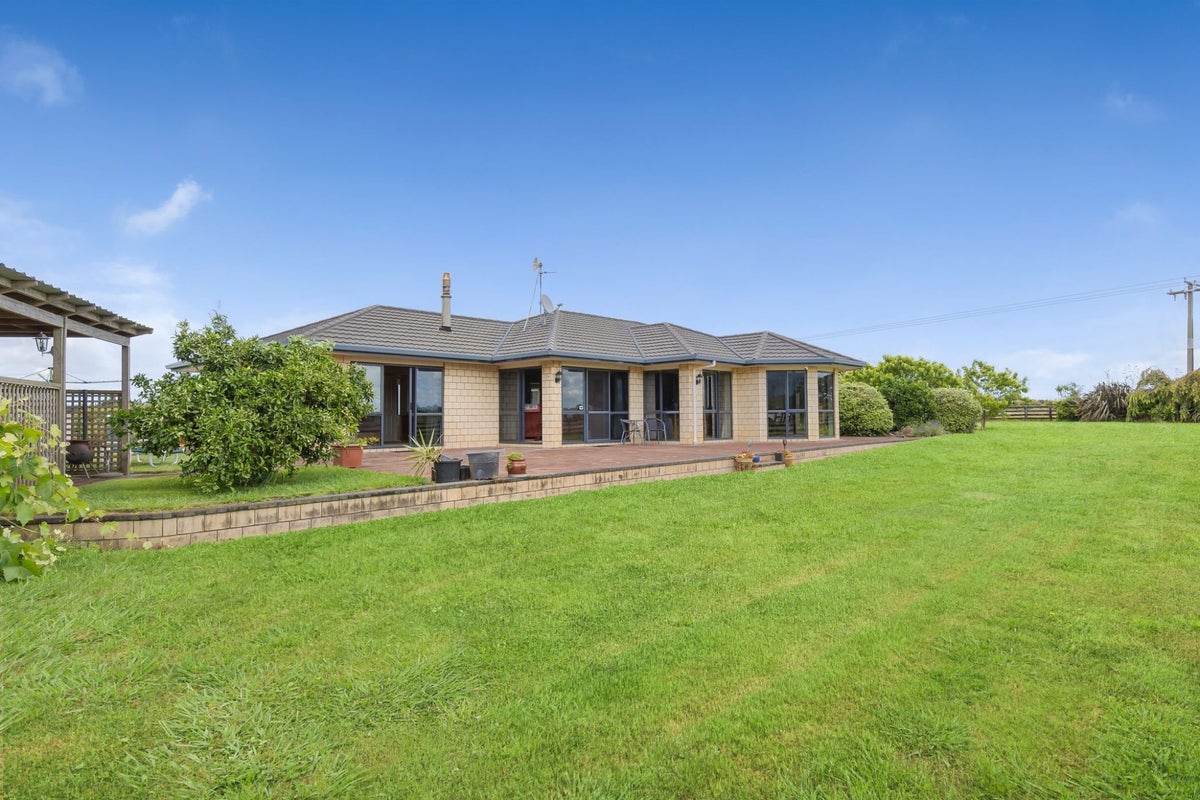 1068 Old Te Aroha Road, Okauia, Matamata - Carousel 2
