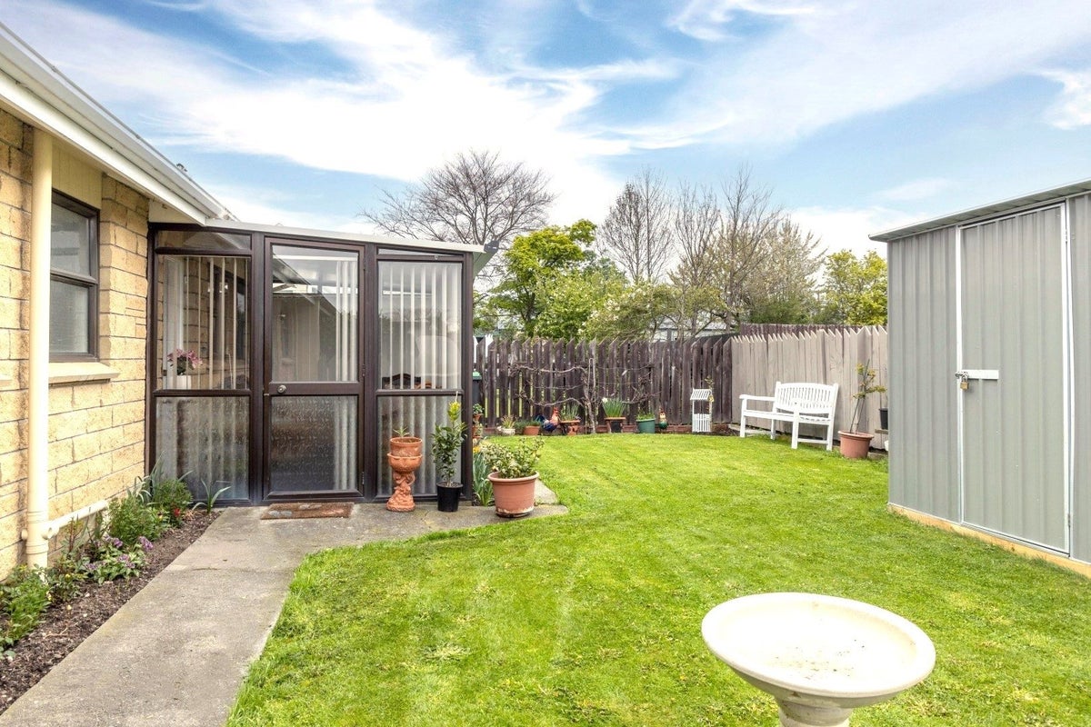 1/207 King Street, Temuka, Temuka - Carousel 2