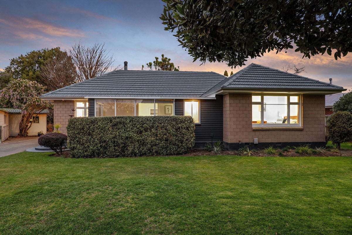5 Bucknell Street, Sockburn, Christchurch - Carousel 1