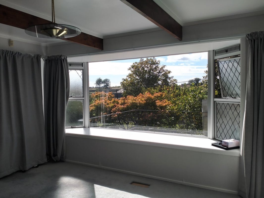 31 Acacia Crescent, Glenview, Hamilton - Carousel 8