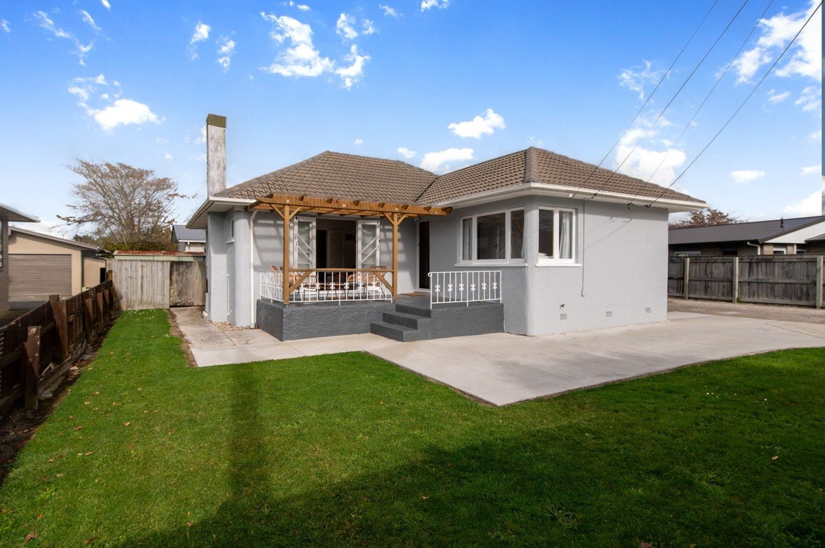 24 Konene Street, Utuhina, Rotorua, Bay Of Plenty - Carousel 1